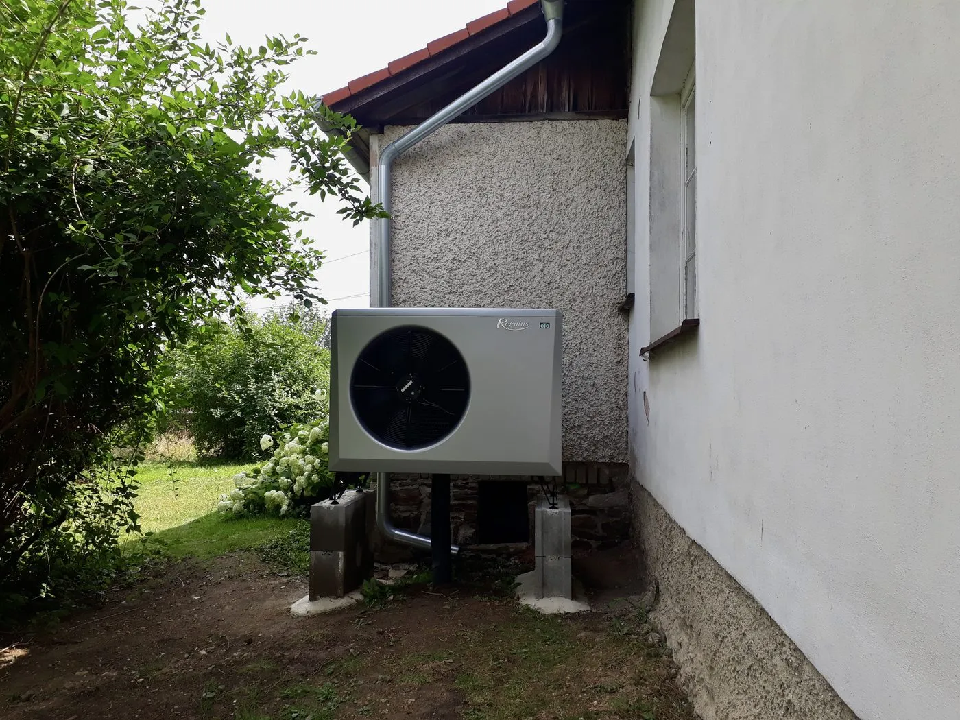 Solární systém ohřev, šikmá střecha